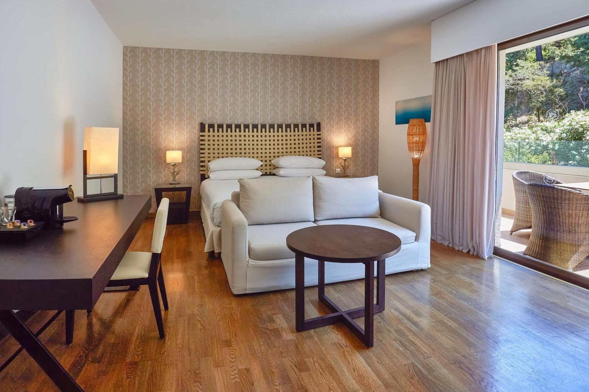 Sheraton Rhodes Resort Іксія Екстер'єр фото